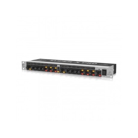 Crossover Behringer Cx3400...