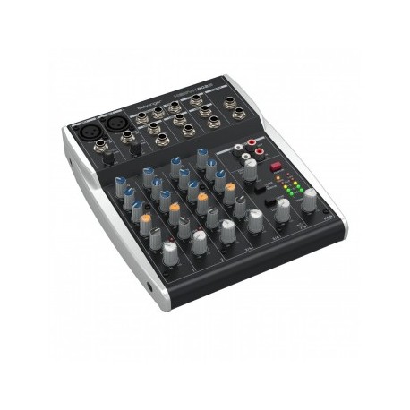 Mezcladora Behringer 802s...